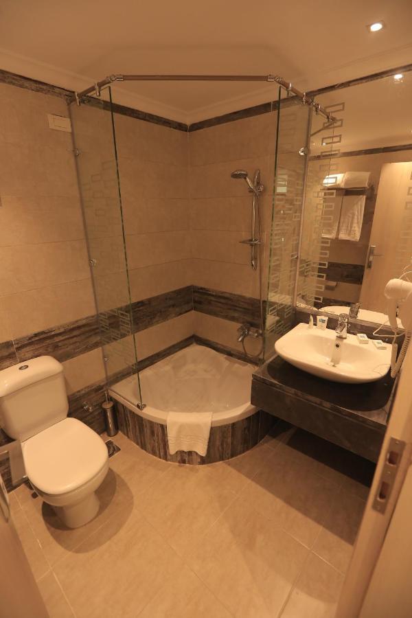 Diamond Azur Sohag Hotel Exterior photo